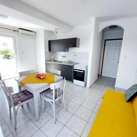 Apartman Darija * Preko